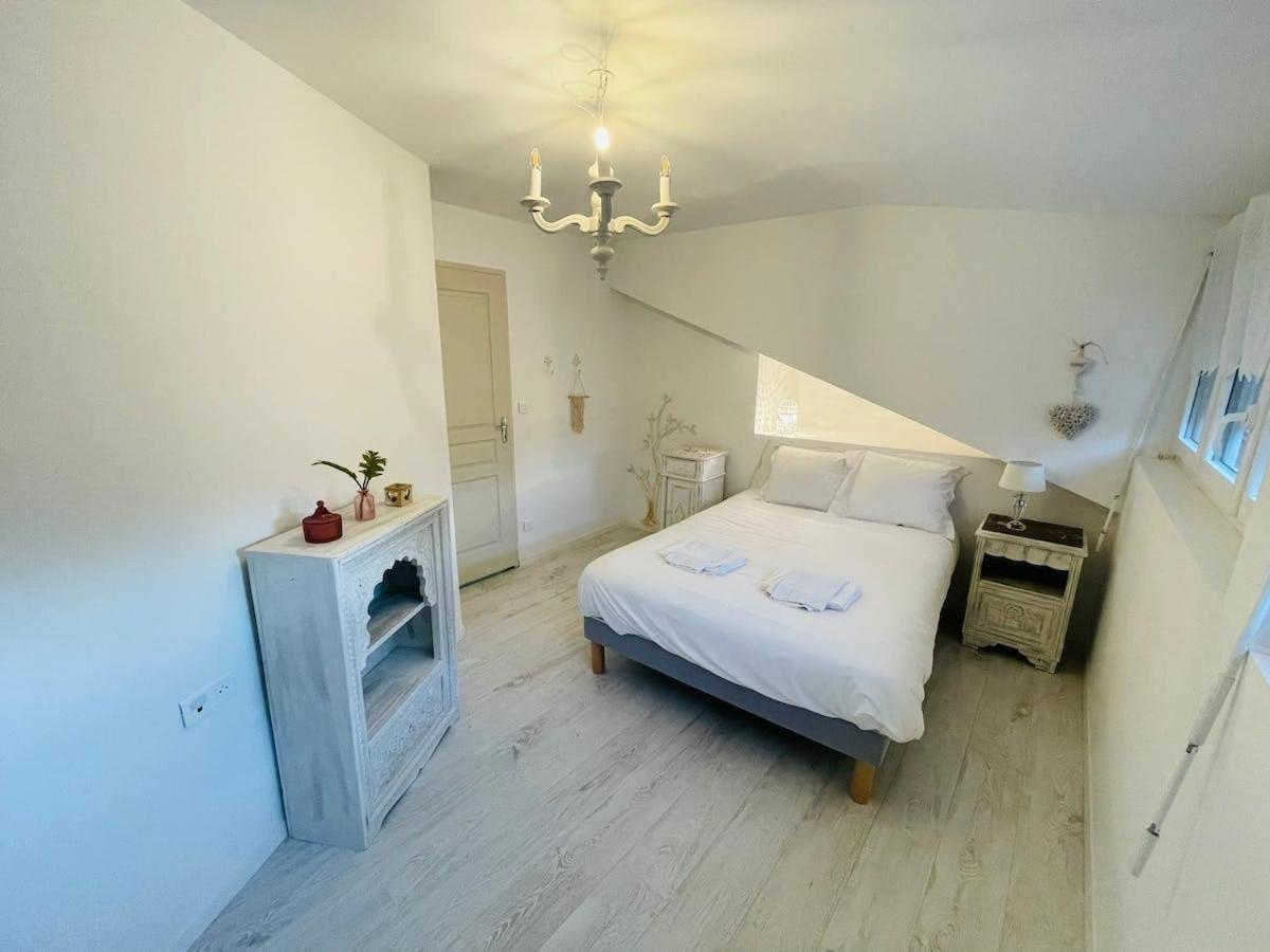 ריימס Magnifique Maison Dartiste La Maison Aerts מראה חיצוני תמונה