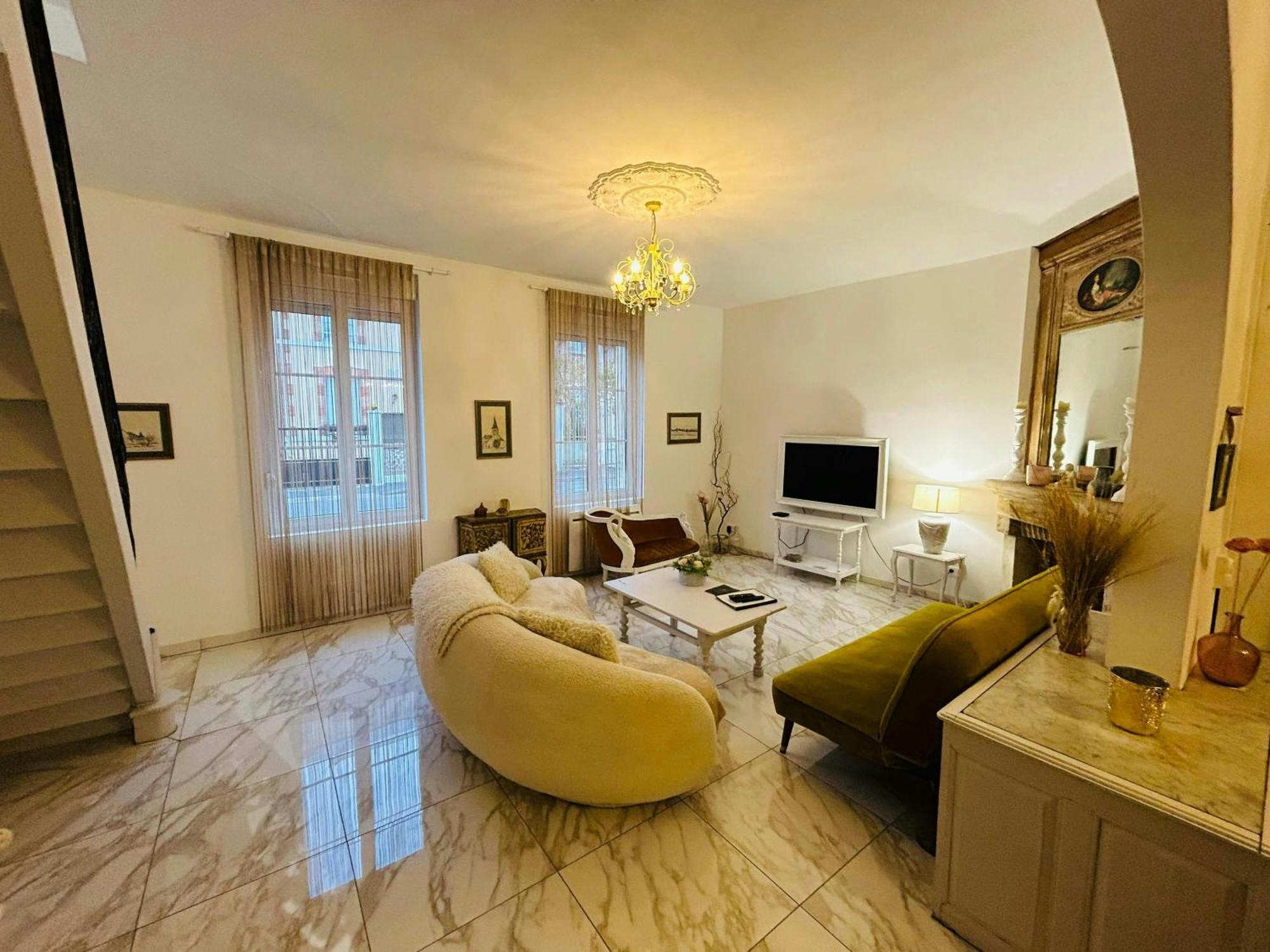 ריימס Magnifique Maison Dartiste La Maison Aerts מראה חיצוני תמונה