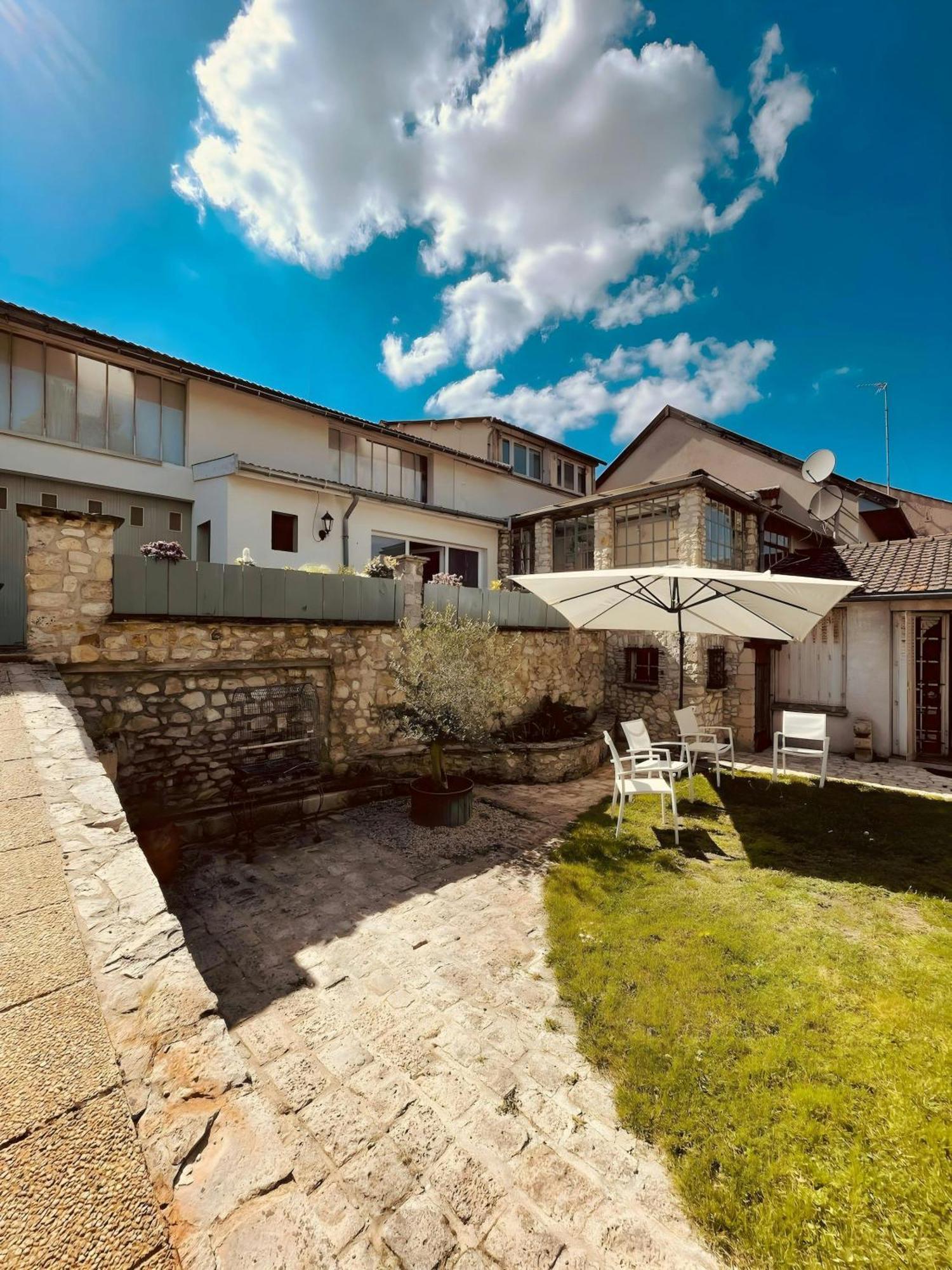 ריימס Magnifique Maison Dartiste La Maison Aerts מראה חיצוני תמונה