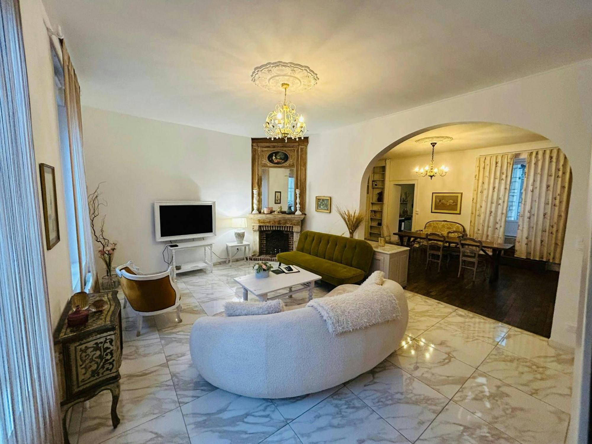 ריימס Magnifique Maison Dartiste La Maison Aerts מראה חיצוני תמונה